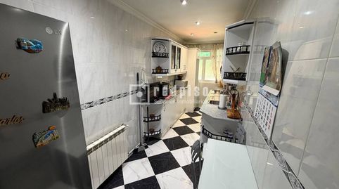 Foto 4 de Piso en venta en De la Giralda, San Fermín, Madrid Capital