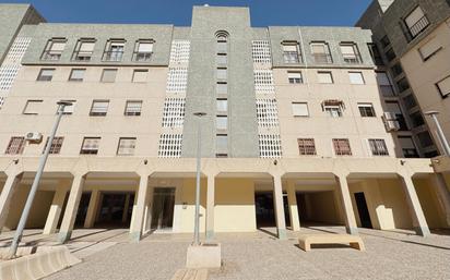 Exterior view of Flat for sale in  Almería Capital  with Air Conditioner, Private garden and Terrace