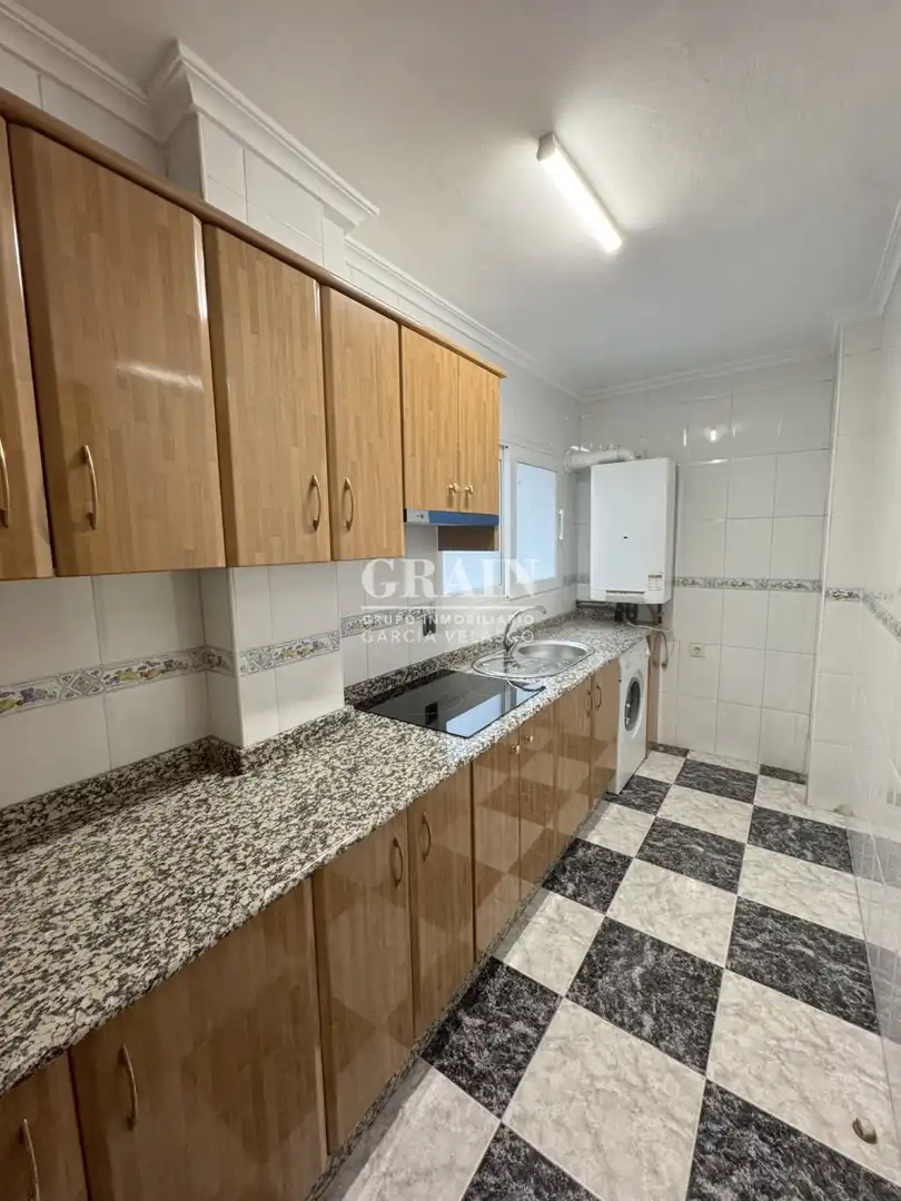 Kitchen of Apartments for rent in Albacete  with Heating