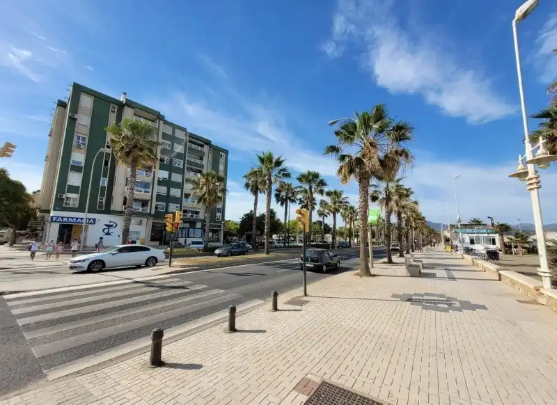 Vista exterior de Piso en venta en Málaga con Aire acondicionado, Calefacción y Terraza