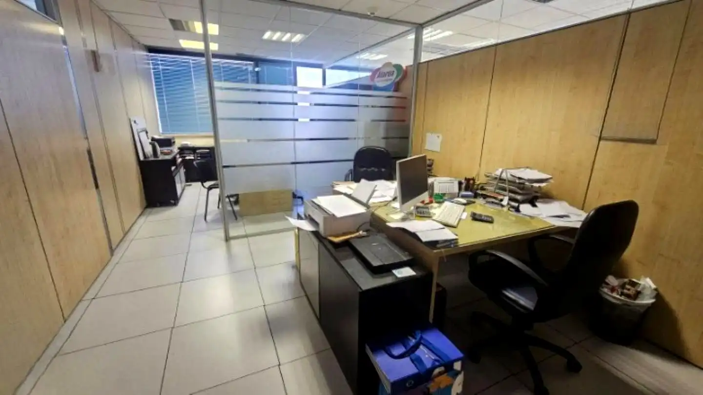 Büro zur Miete in Torrejón de Ardoz mit Klimaanlage und Heizung