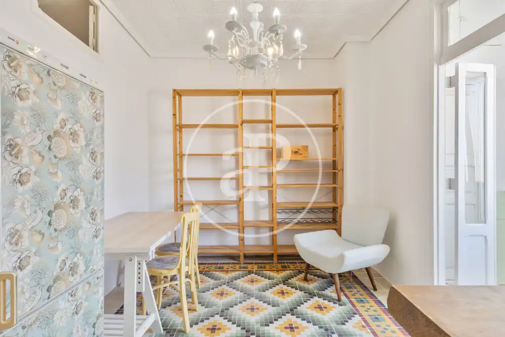Bedroom of Flat for rent in Valencia  with Air Conditioner, Heating and Furnished