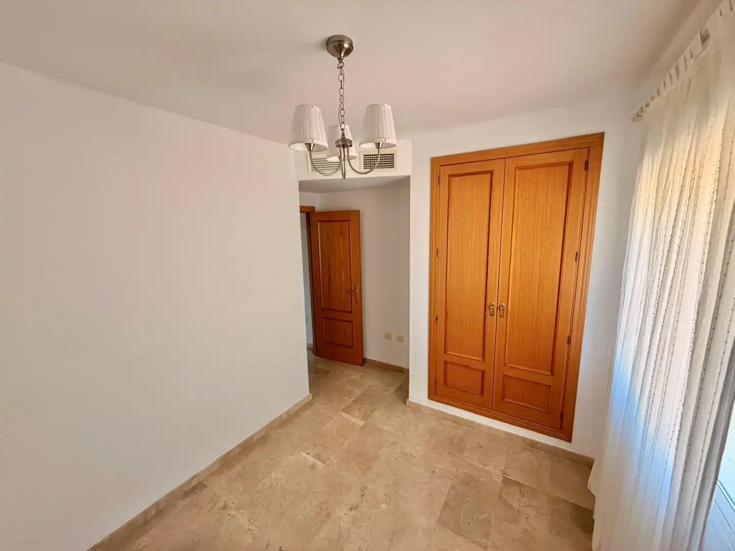 Piso en venta en Torremolinos con Aire acondicionado, Calefacción y Terraza