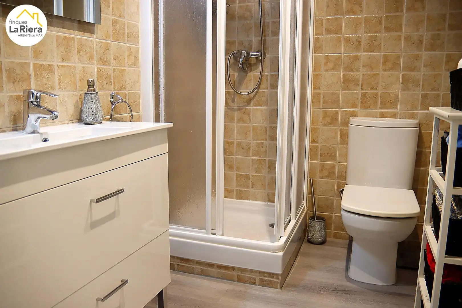 Baño de Piso en venta en Urbanitzacions  
