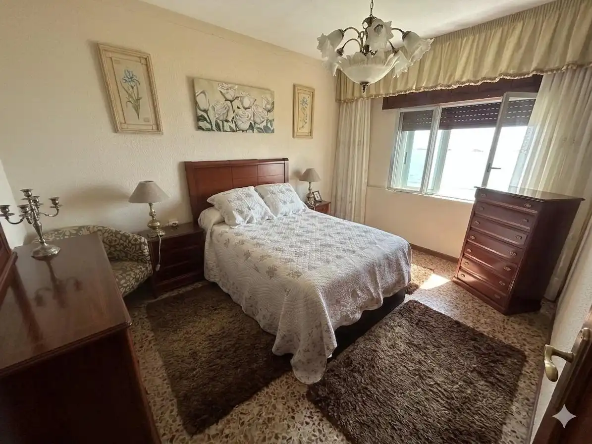 Schlafzimmer von Wohnung zum Verkauf in Ribeira mit Abstellraum und Möbliert