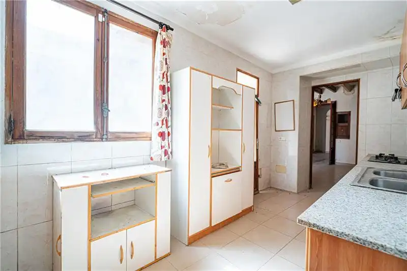 Küche von Haus oder Chalet zum Verkauf in Llucmajor mit Privatgarten, Terrasse und Möbliert