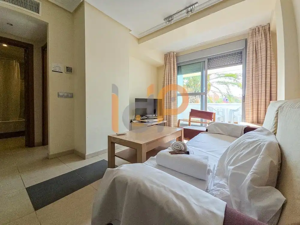 Sala de estar de Apartamento en venta en Vera con Aire acondicionado, Terraza y Amueblado