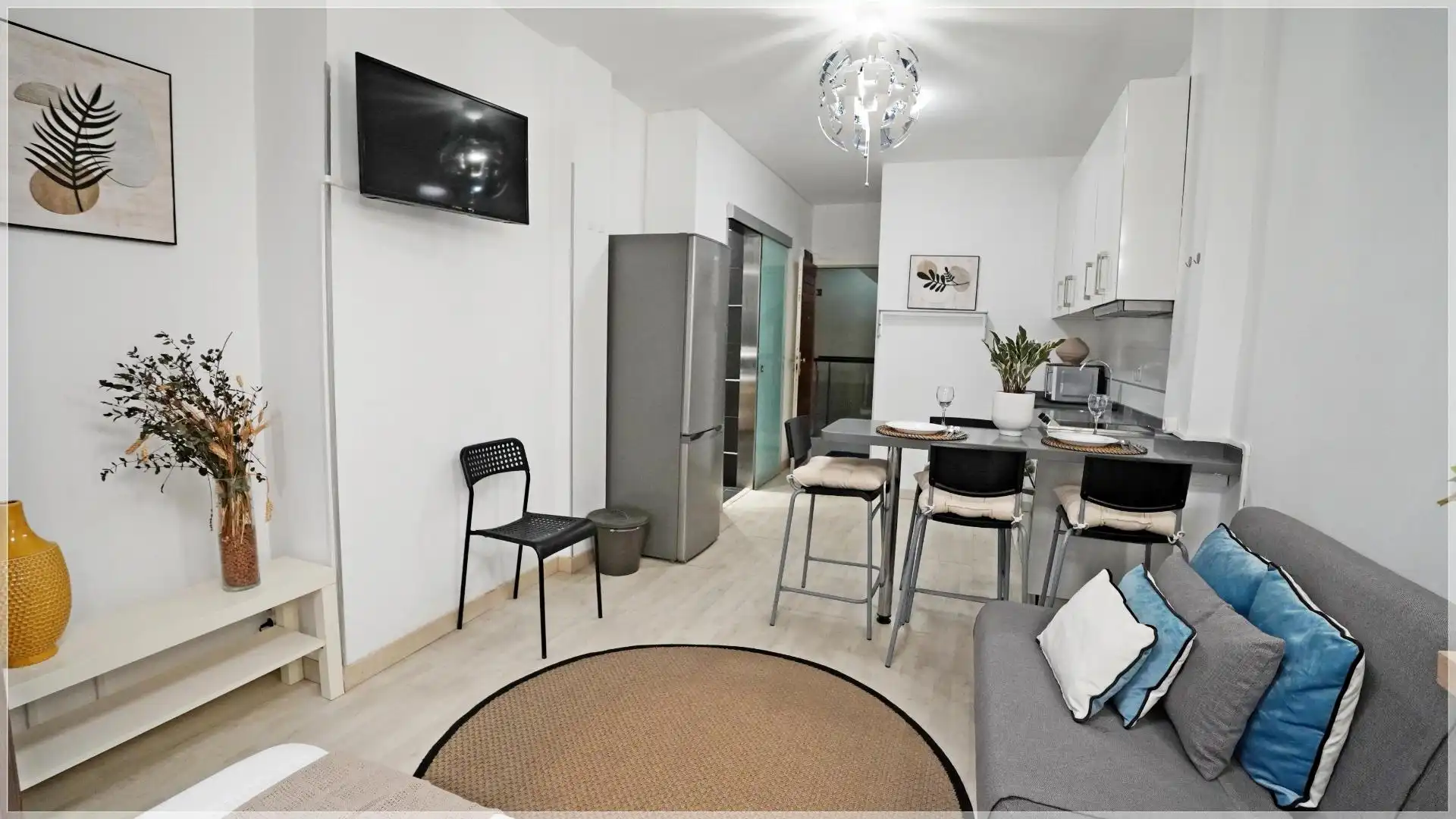 Estudio de alquiler en Calle Calle Sagasta, Santa Catalina - Canteras