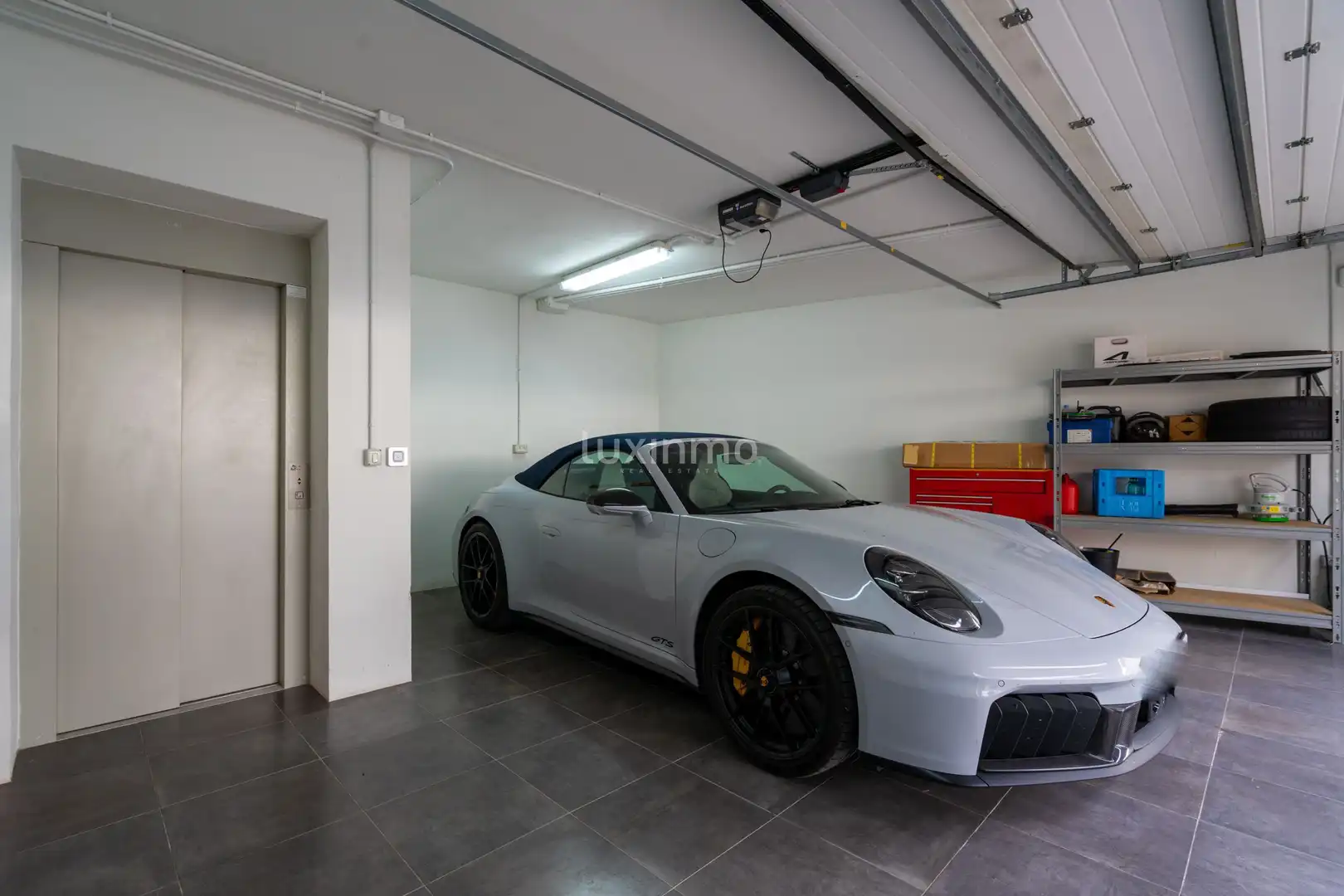 Parking de Casa o chalet en venta en Altea con Aire acondicionado, Calefacción y Jardín privado