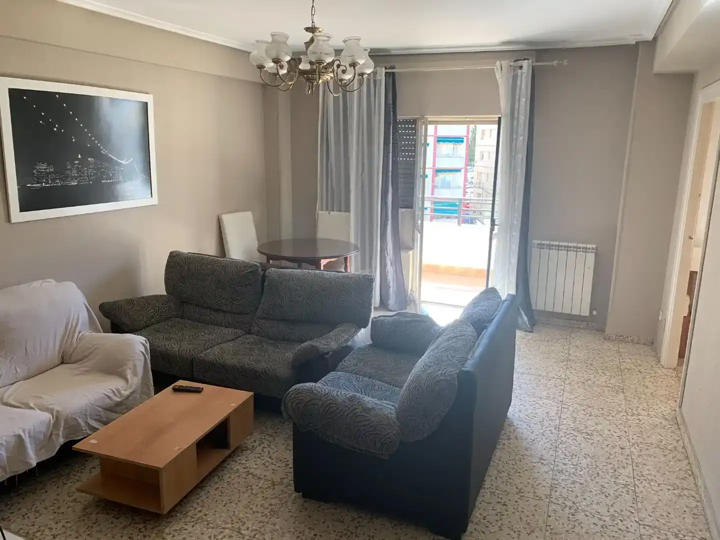 Fotografía del inmueble reportado: 800 €/mes — Cáceres, Cáceres