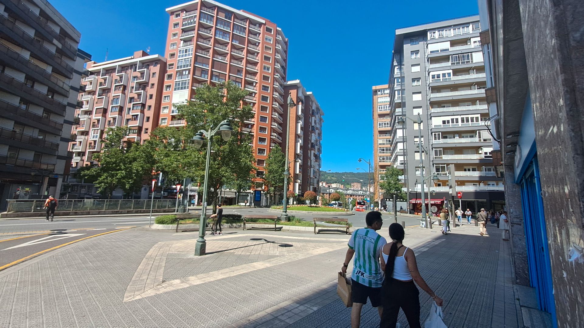 Exterior view of Flat for sale in Bilbao   with Terrace, Furnished and Balcony