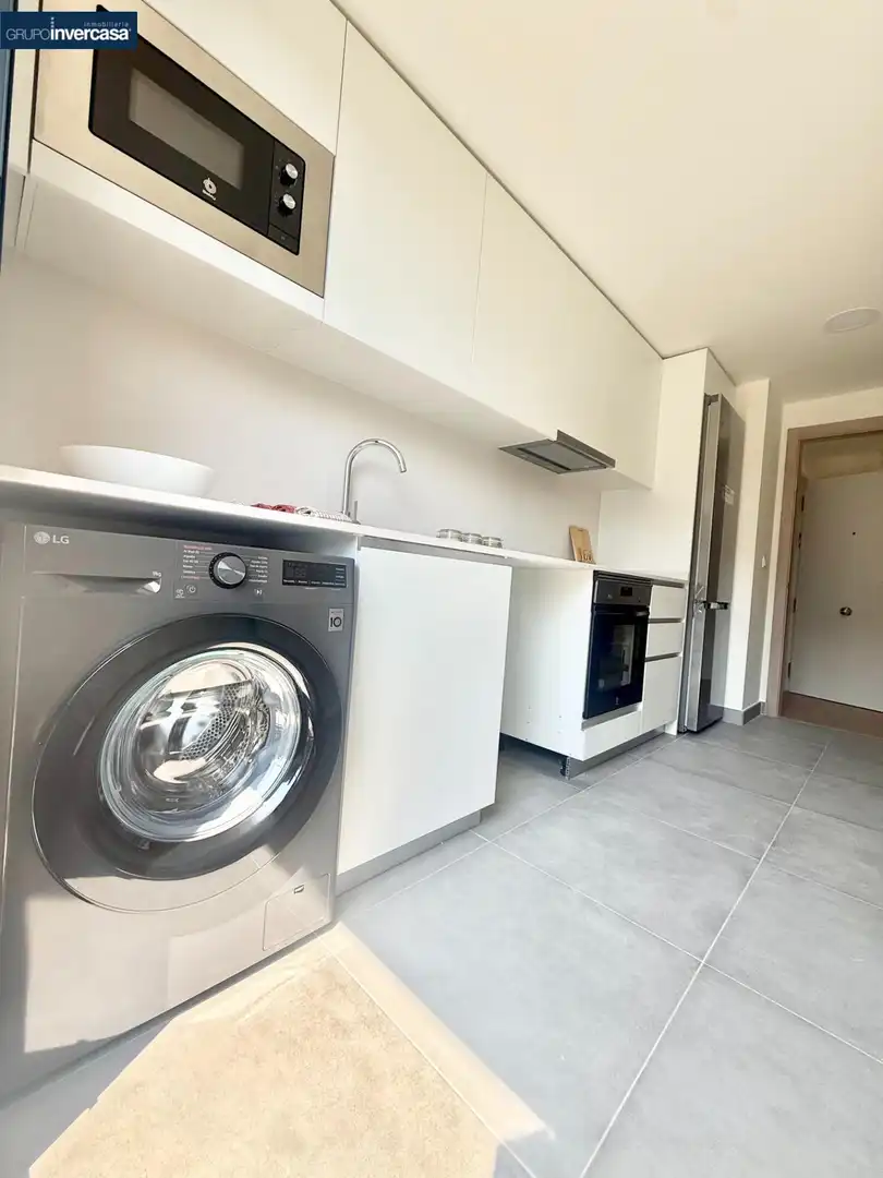Küche von Wohnung zur Miete in Quart de Poblet mit Klimaanlage, Abstellraum und Möbliert