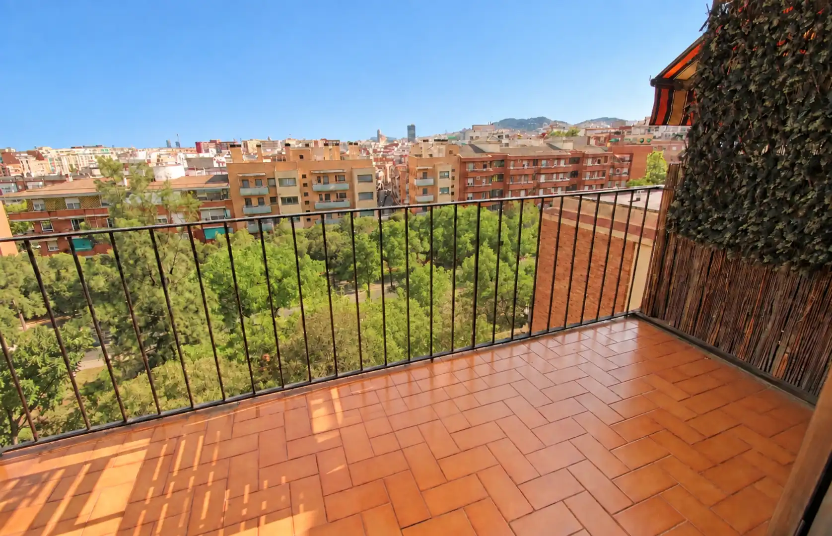 Piso con terraza en venta en Carrer de Palamós