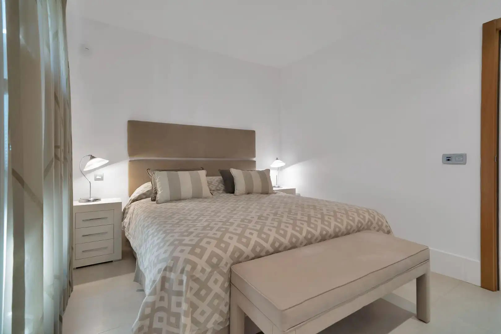 Habitación de Casa o chalet en venta en Marbella con Calefacción, Jardín privado y Terraza
