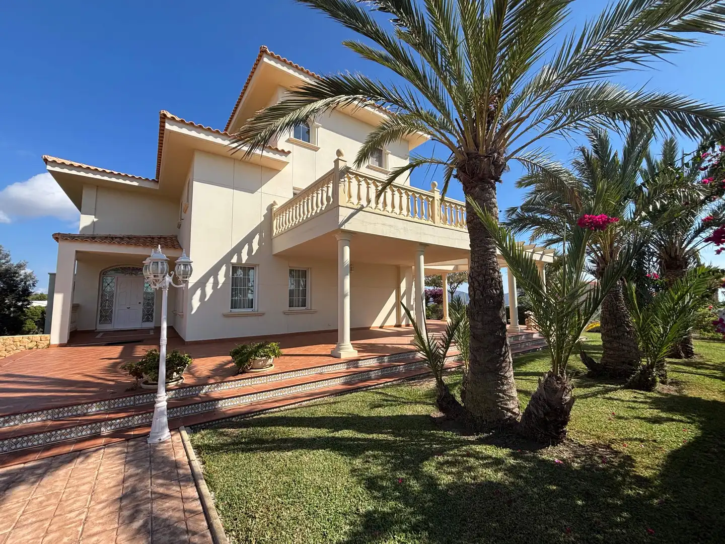 Chalet con piscina en venta en Urbanizaciones, imagen 58