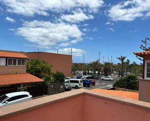 Vista exterior de Casa o xalet en venda en Arona amb Terrassa