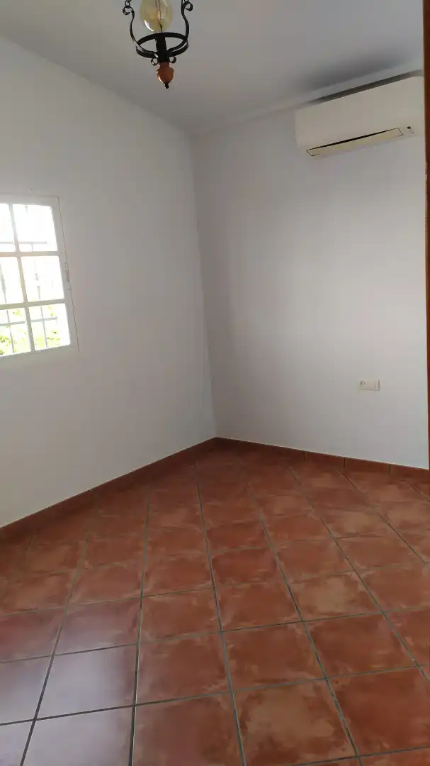 Detached house with pool to rent in Camino de la Cruz 13, imagen 6