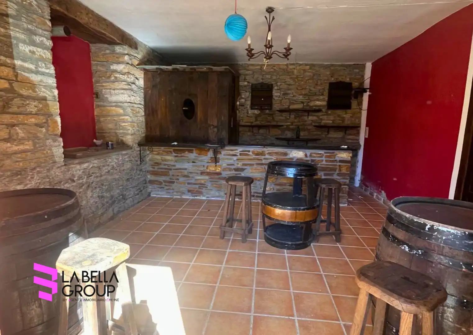 Küche von Wohnung zum Verkauf in Vega de Valcarce mit Heizung, Parkett und Terrasse