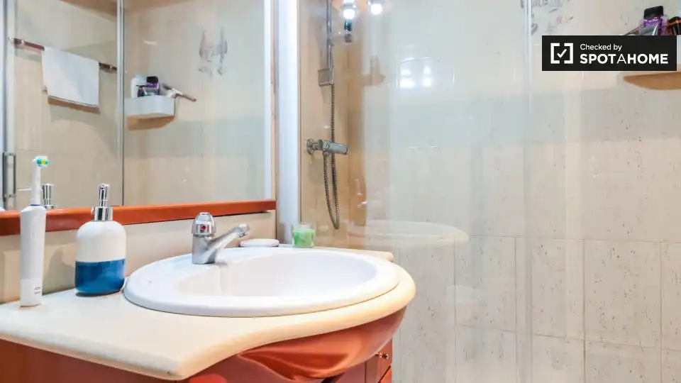 Wohnung zur Miete in Collblanc