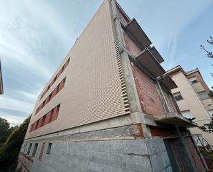 Vista exterior de Edifici en venda en El Vendrell