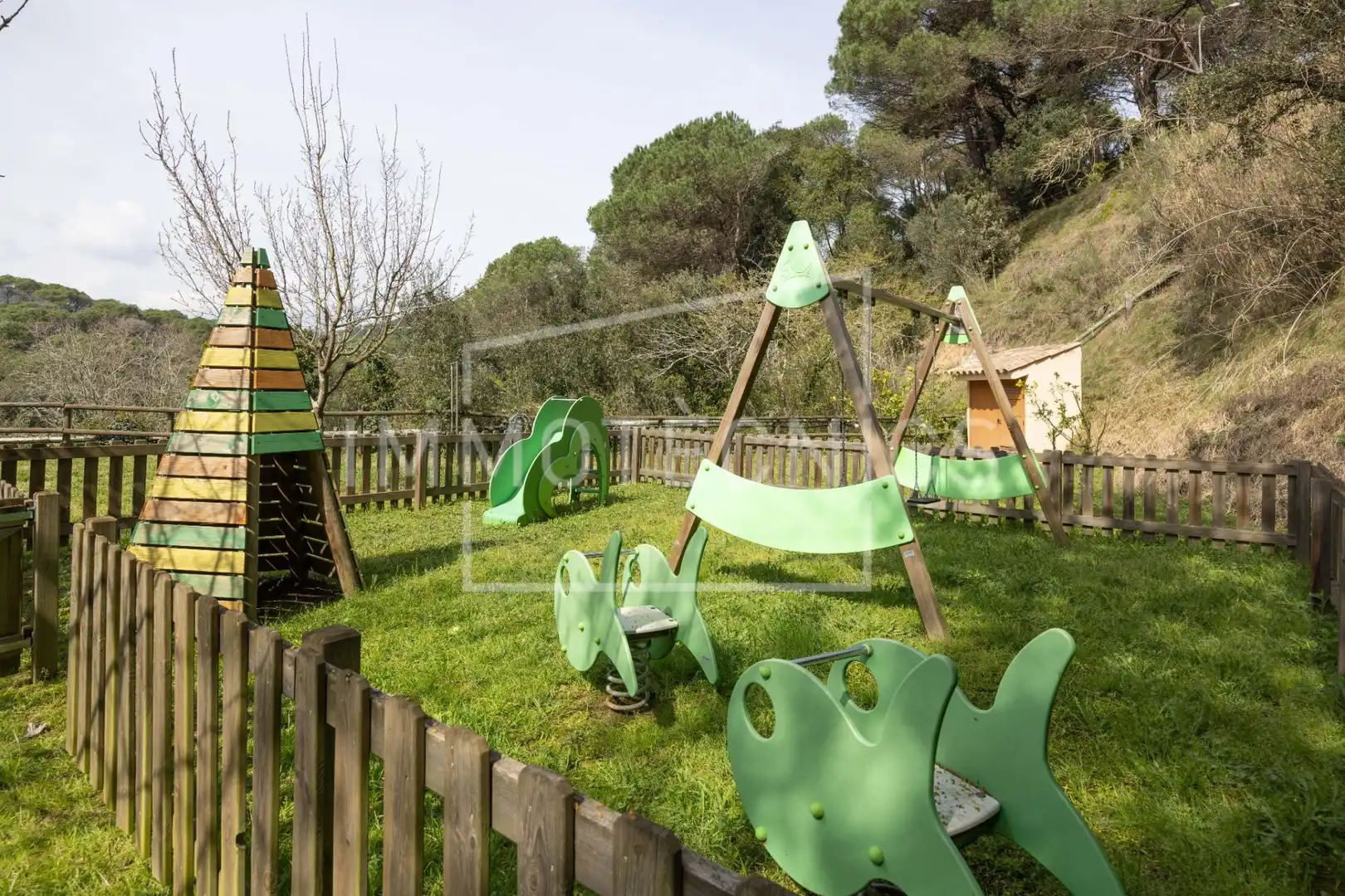 Jardí de Finca rústica en venda en Sant Iscle de Vallalta amb Calefacció, Jardí privat i Piscina
