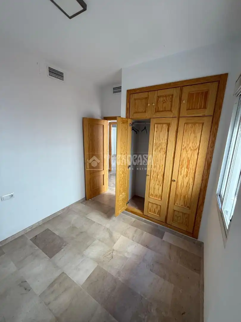 Detached homes for rent in Villamanrique de la Condesa