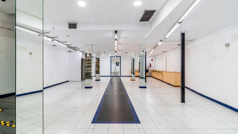 Premises to rent in  Madrid Capital  with Air Conditioner