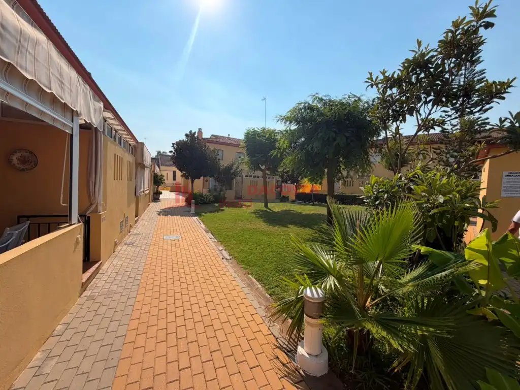Exterior view of Detached homes for sale in Islantilla