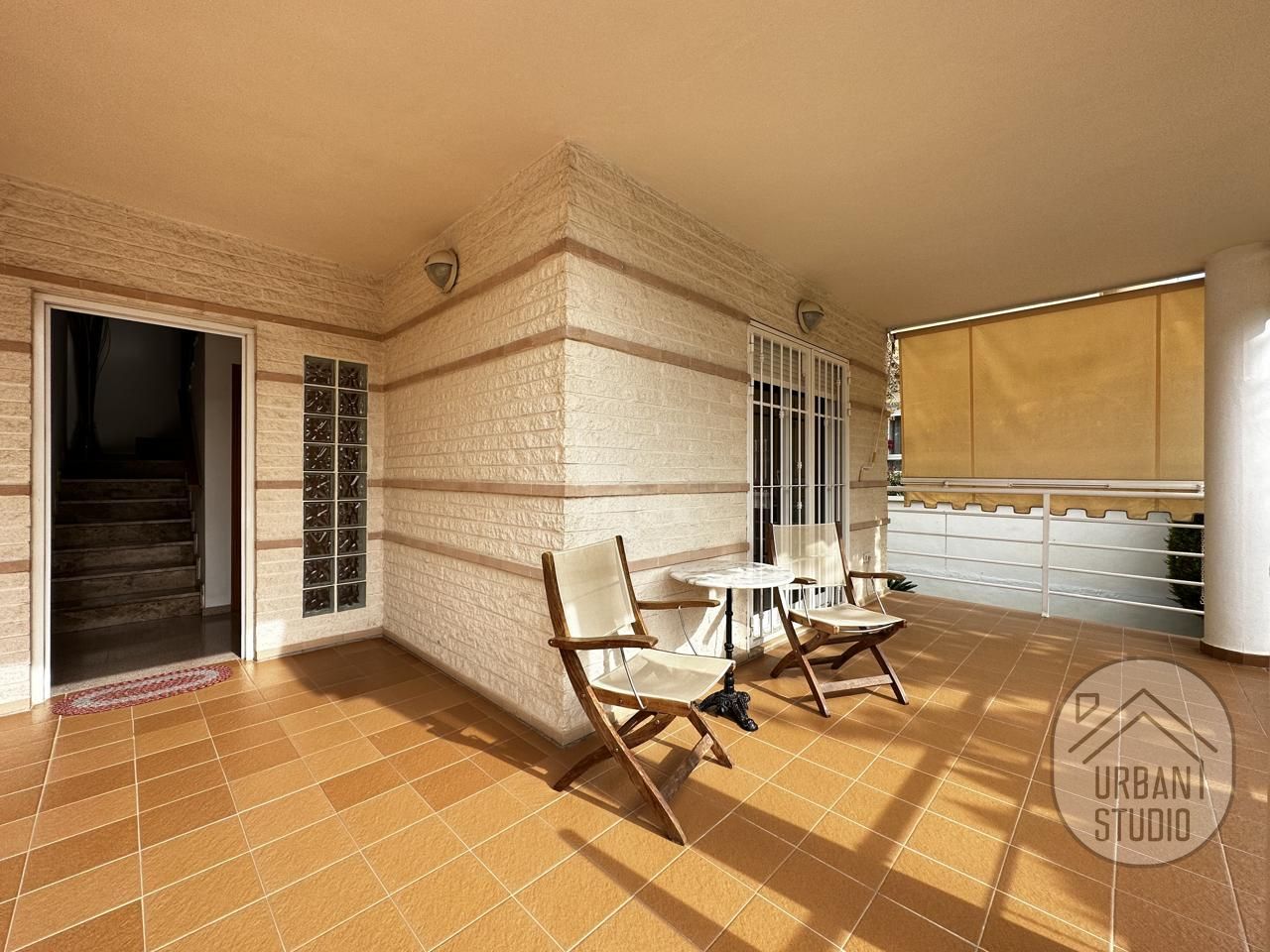 Terrassa de Casa o xalet en venda en Elda amb Aire condicionat, Jardí privat i Terrassa