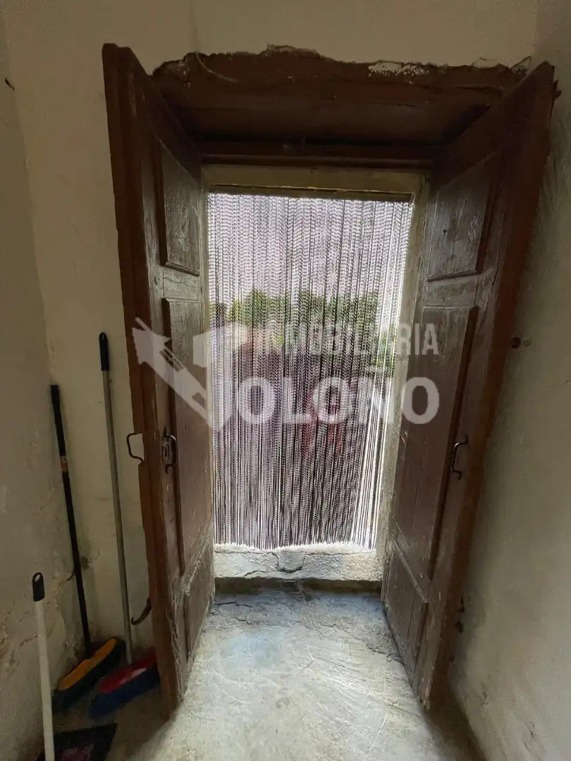 Houses for sale in Cihuri  with Heating, Private garden and Storage room