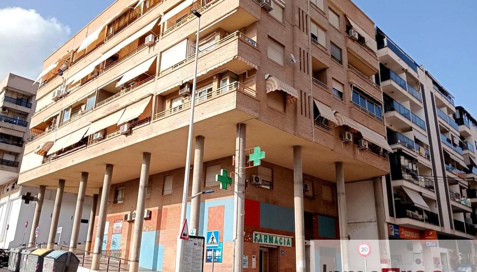 Foto 1 de Pis en venda a Colonia Madrid, Alicante