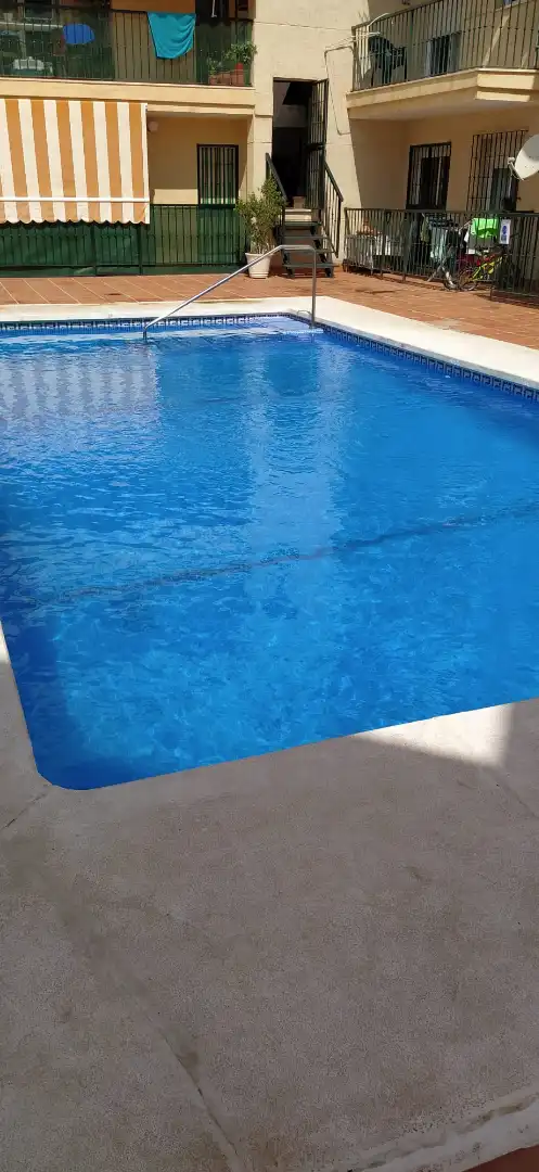 Schwimmbecken von Wohnungen zum Verkauf in Torrox mit Möbliert und Gemeinschaftspool