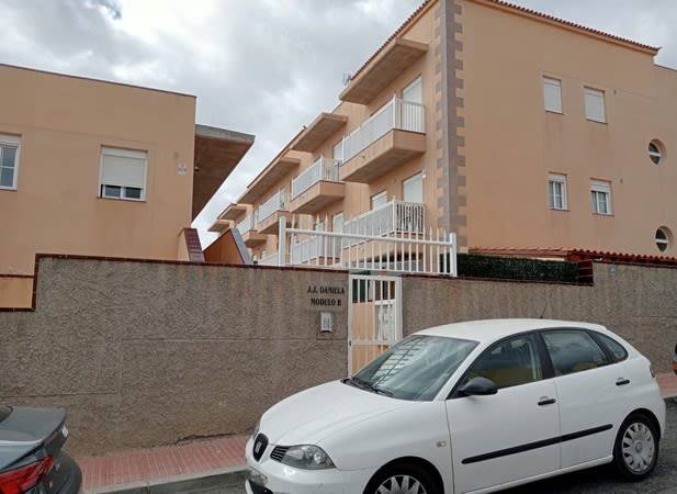 Piso en Venta en C/ La Polka en Llano del Camello