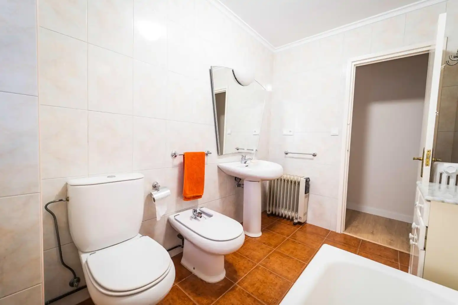 Bathroom of Flat for rent in Santander  with Heating, Parquet flooring and Furnished