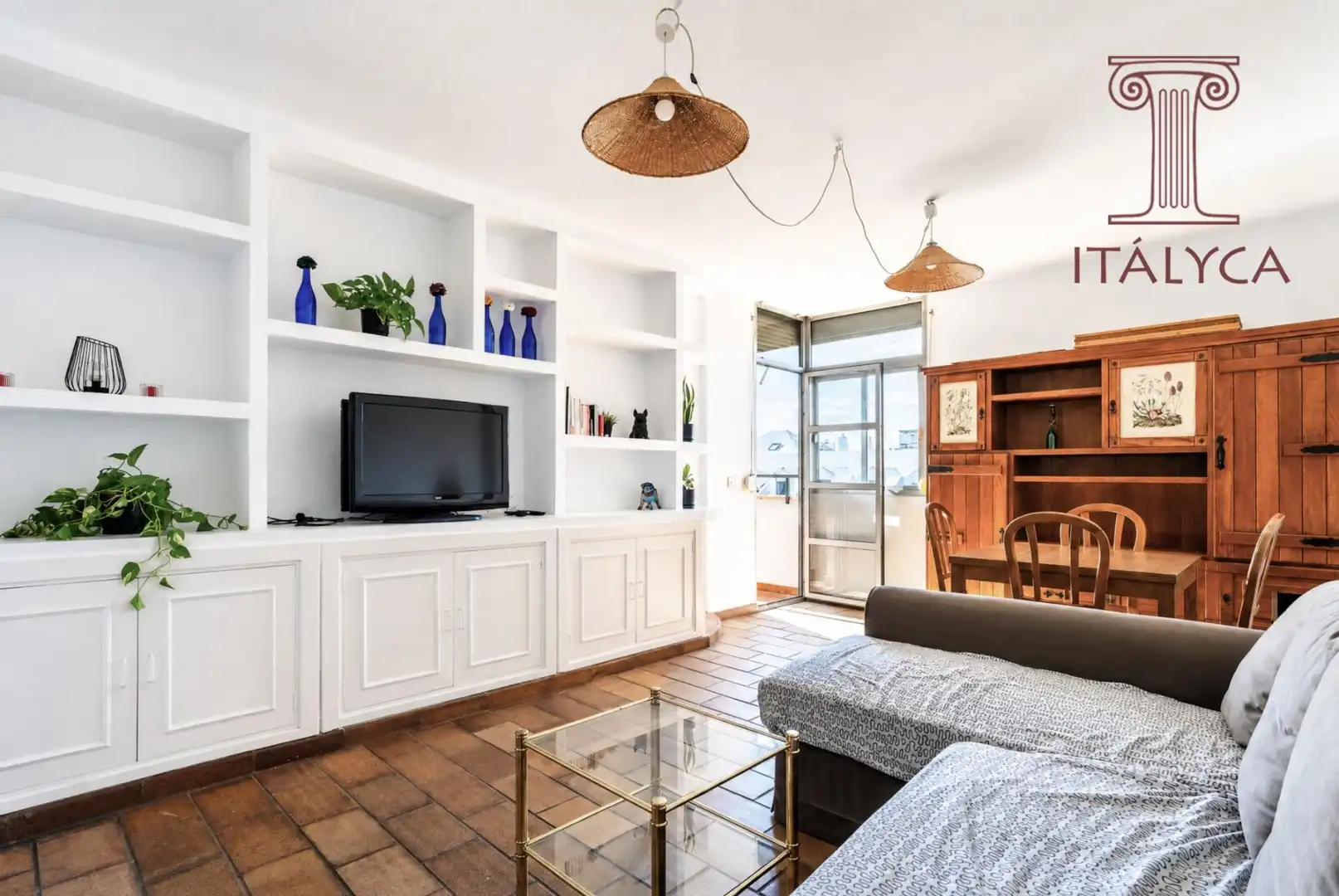 Living room of Flat for sale in Sevilla  with Air Conditioner, Heating and Terrace