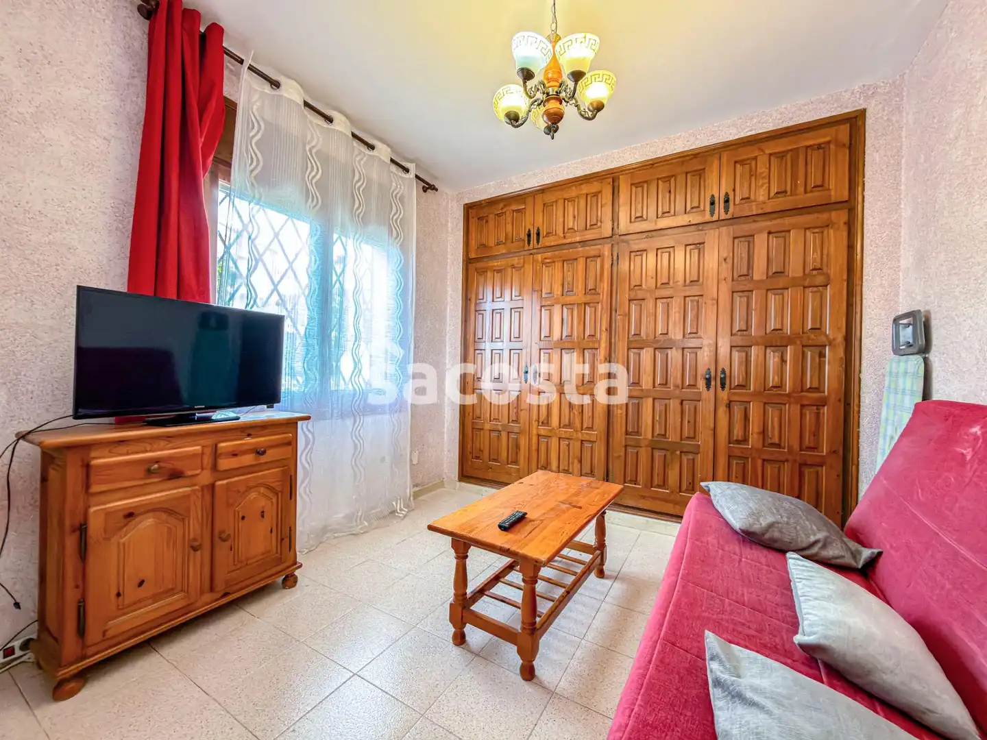 Habitación de Casa o chalet en venta en Lloret de Mar con Calefacción, Jardín privado y Trastero