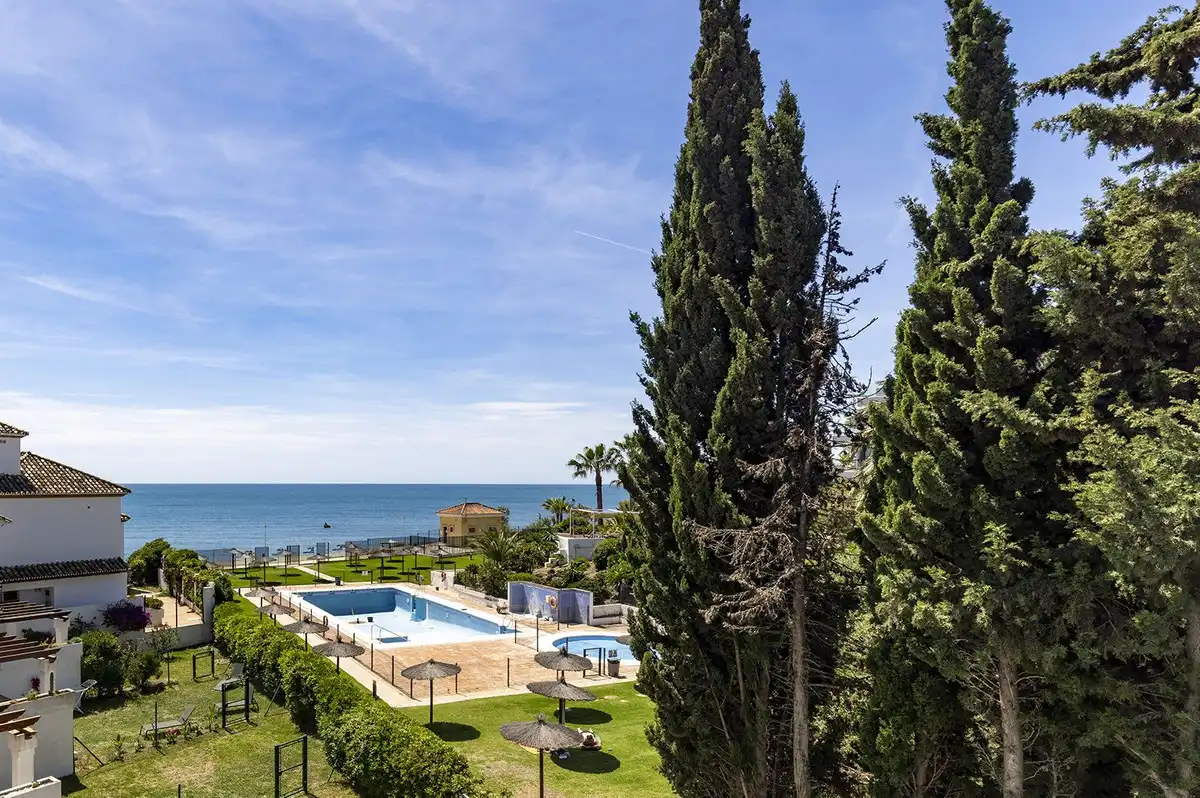Reihenhaus mit Pool zum Verkauf in Estepona,Centro,Avenida Juan Carlos I, imagen 39