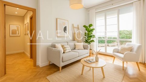 Foto 3 de Piso en venta en Etxaide Kalea, Área Romántica, Donostia - San Sebastián