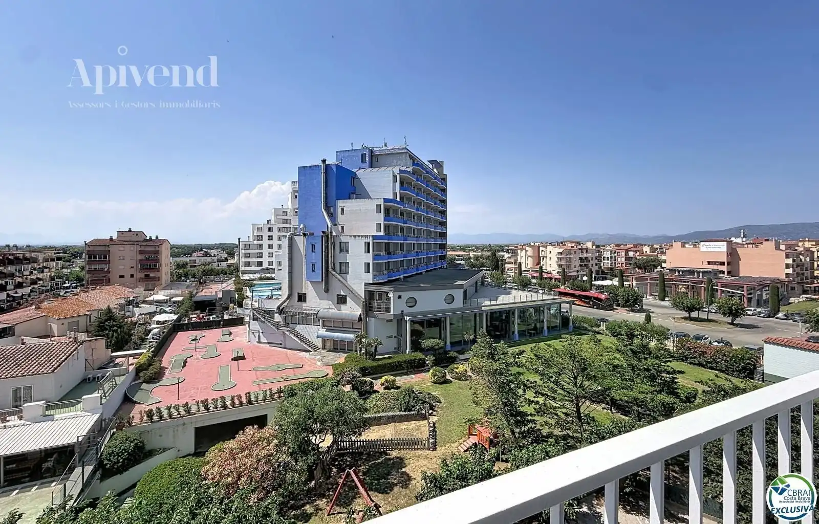 Flat with lift for sale in Delta Muga