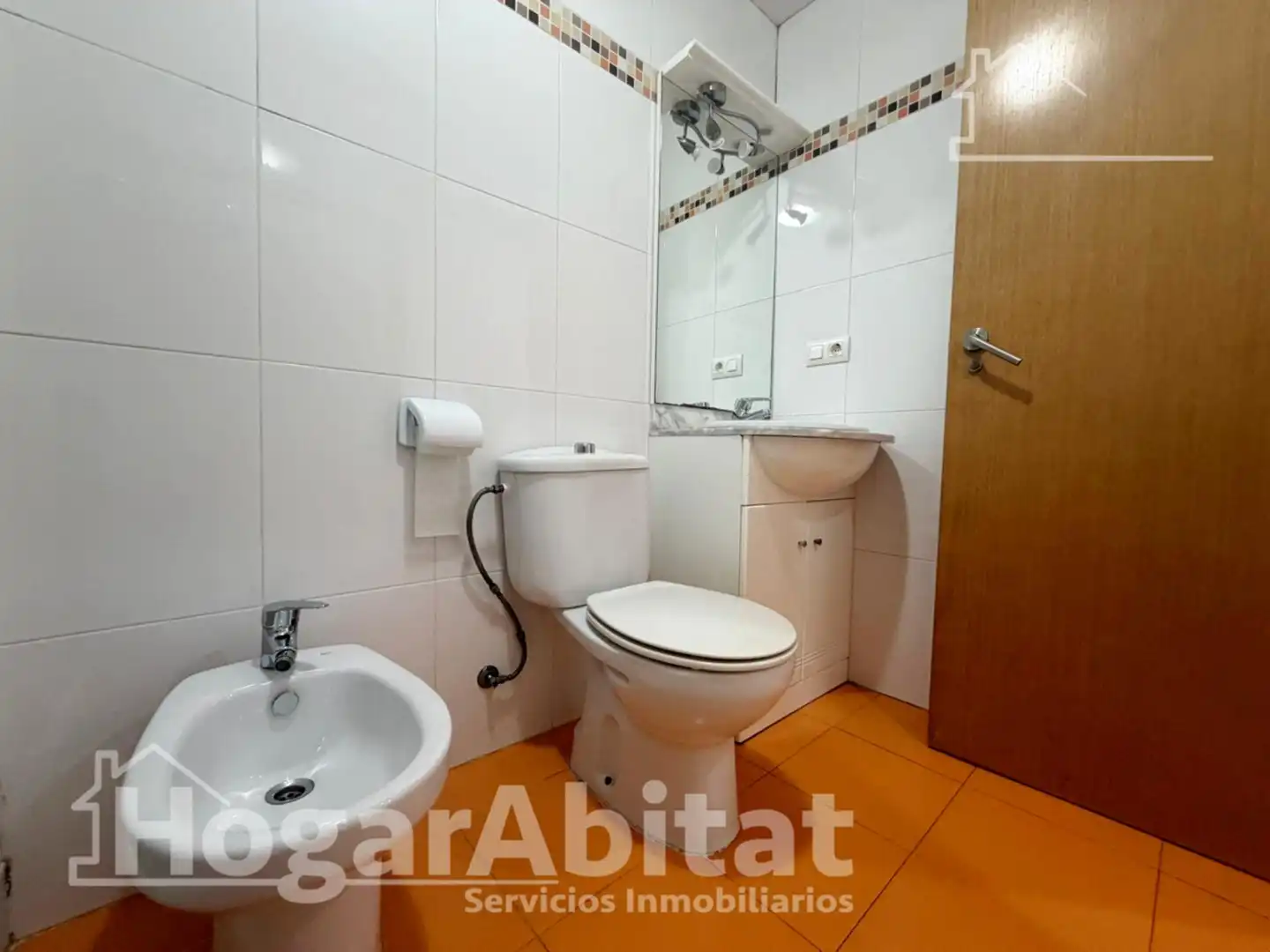 Bathroom of Flat for sale in Benaguasil  with Air Conditioner, Heating and Terrace
