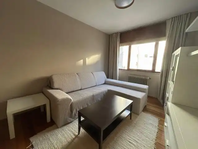 Sala de estar de Apartamento de alquiler en Ames con Calefacción y Amueblado