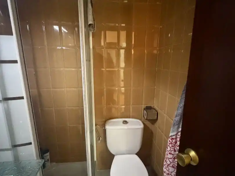 Bathroom of Flat for sale in Nucli Urbà  