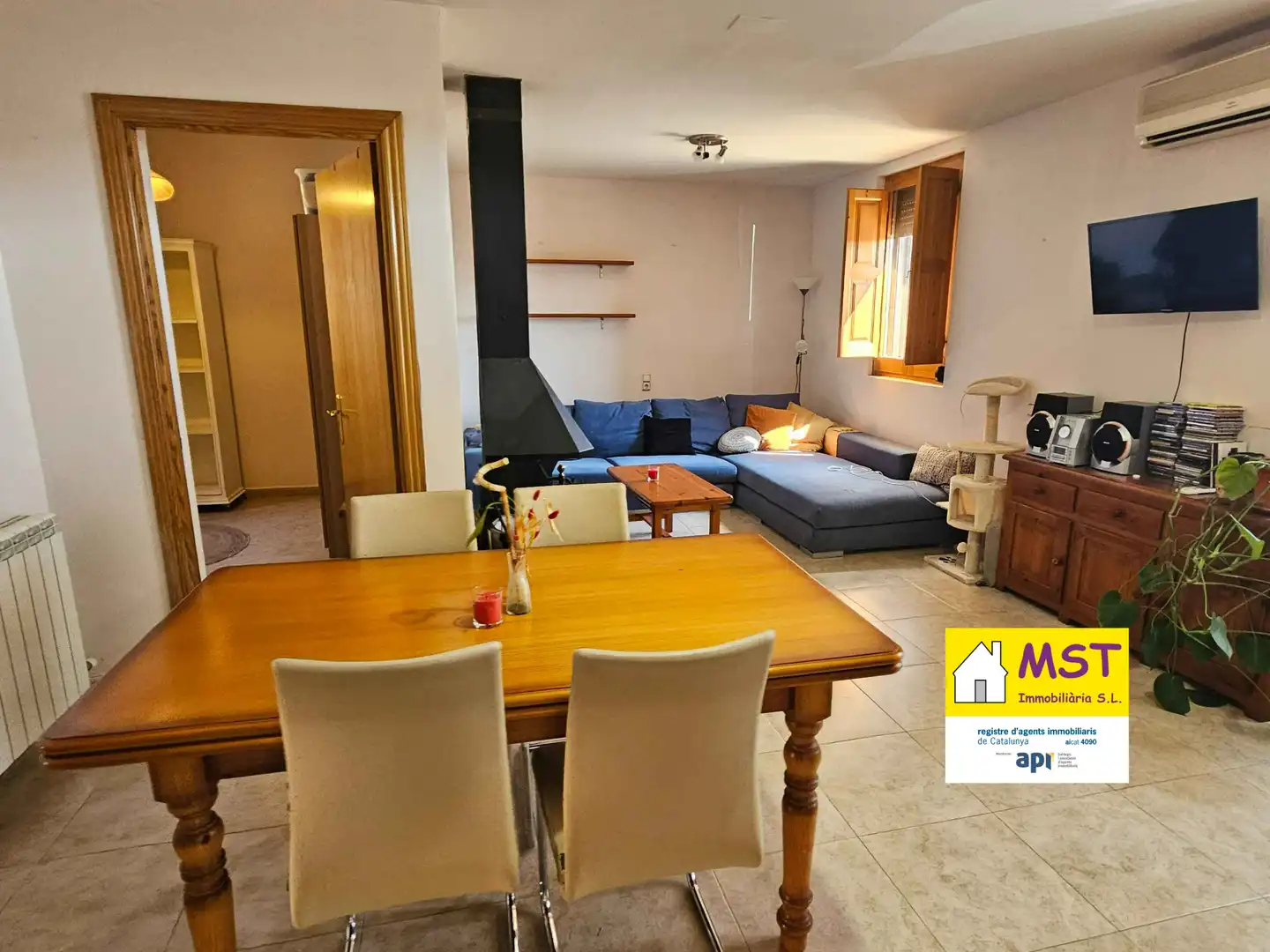 Sala de estar de Casa adosada en venta en Casserres con Aire acondicionado, Calefacción y Terraza