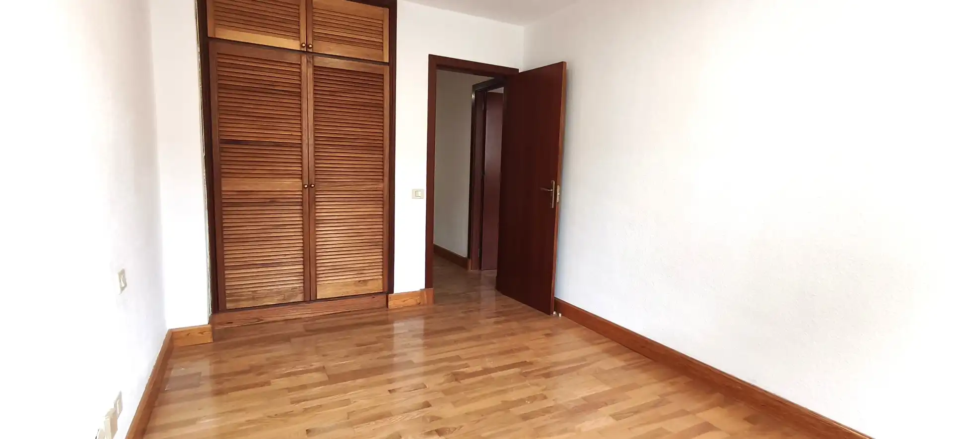 Habitación de Piso de alquiler en Santa Cruz de Tenerife con Parquet, Horno y Lavadora