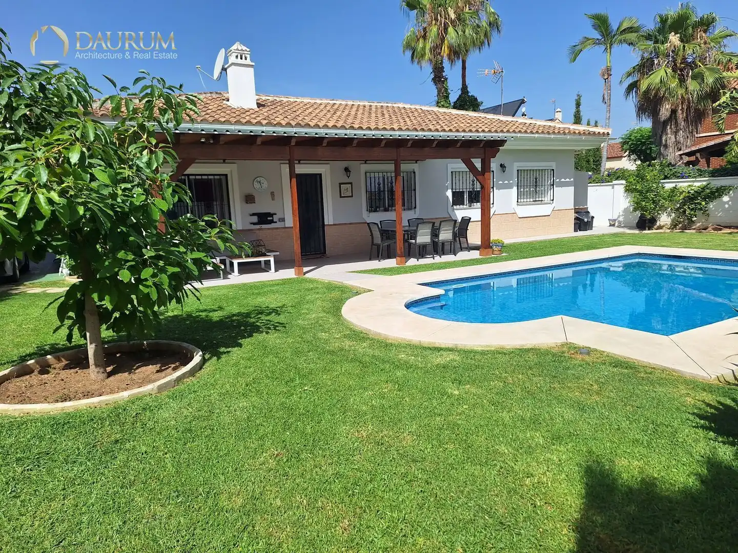Chalet con piscina en venta en CALLE Alborán, imagen 9