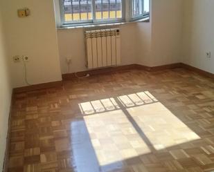 Bedroom of Flat to rent in  Madrid Capital