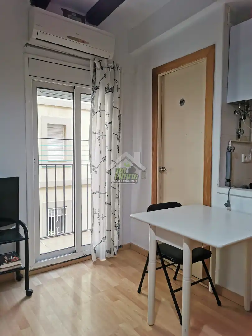 Flat for rent in Carrer de Monjo, La Barceloneta