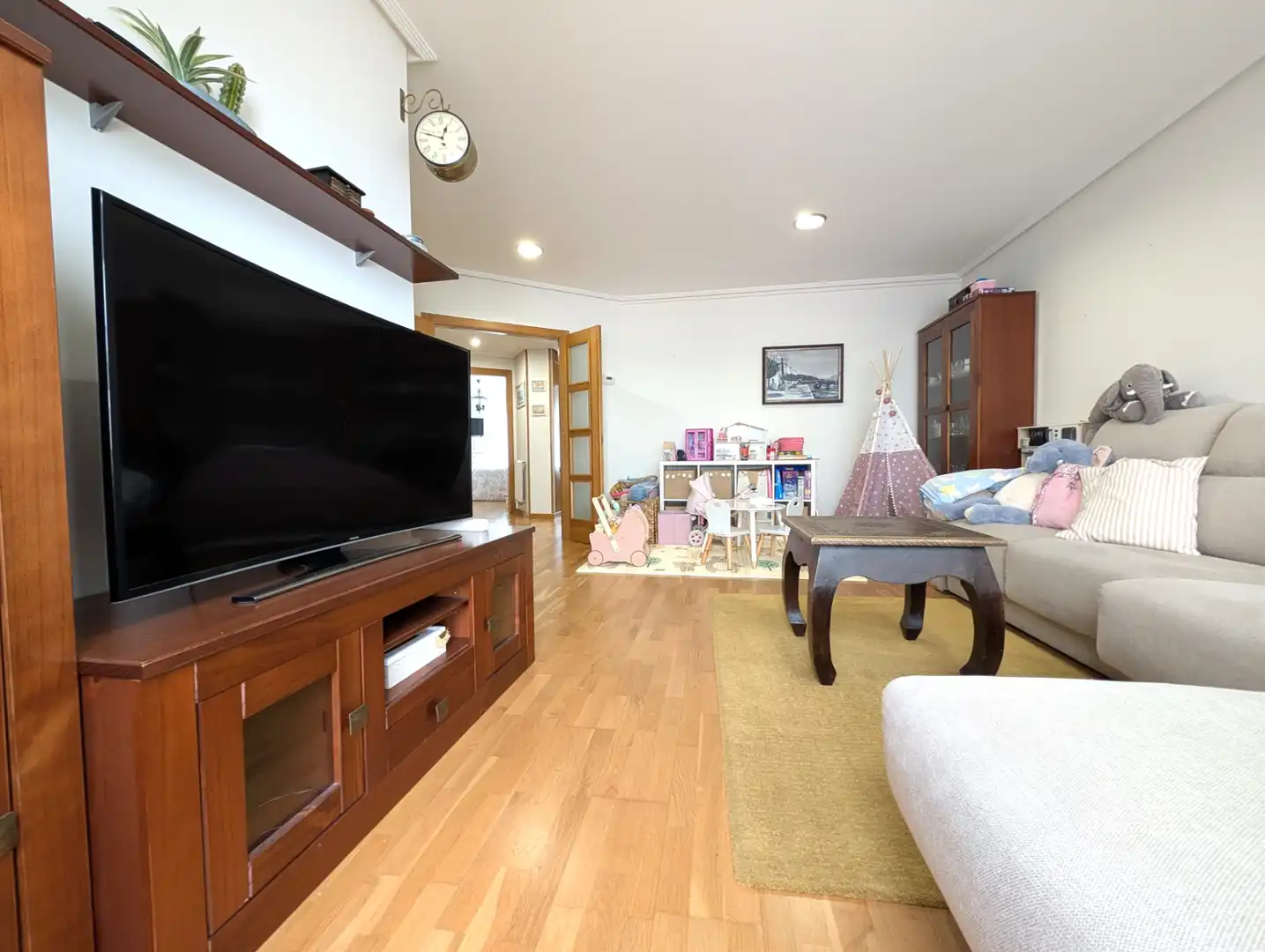 Sala de estar de Piso en venta en Narón con Amueblado