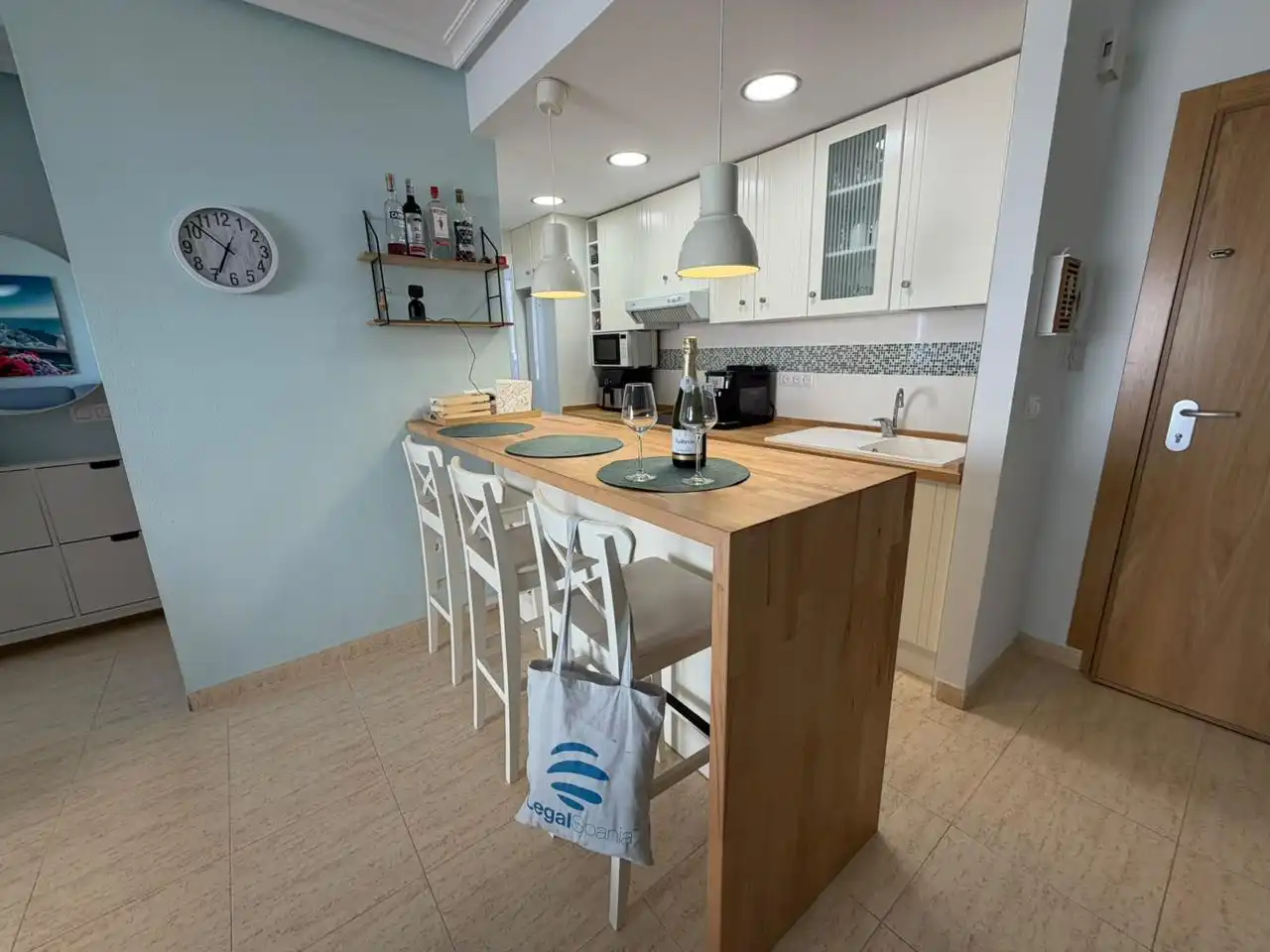 Cocina de Apartamento en venta en La Manga del Mar Menor con Aire acondicionado, Jardín privado y Terraza