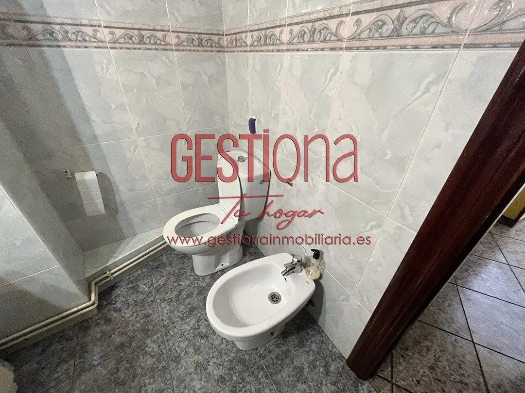 Baño de Casa o chalet en venta en Noja con Jardín privado, Terraza y Amueblado